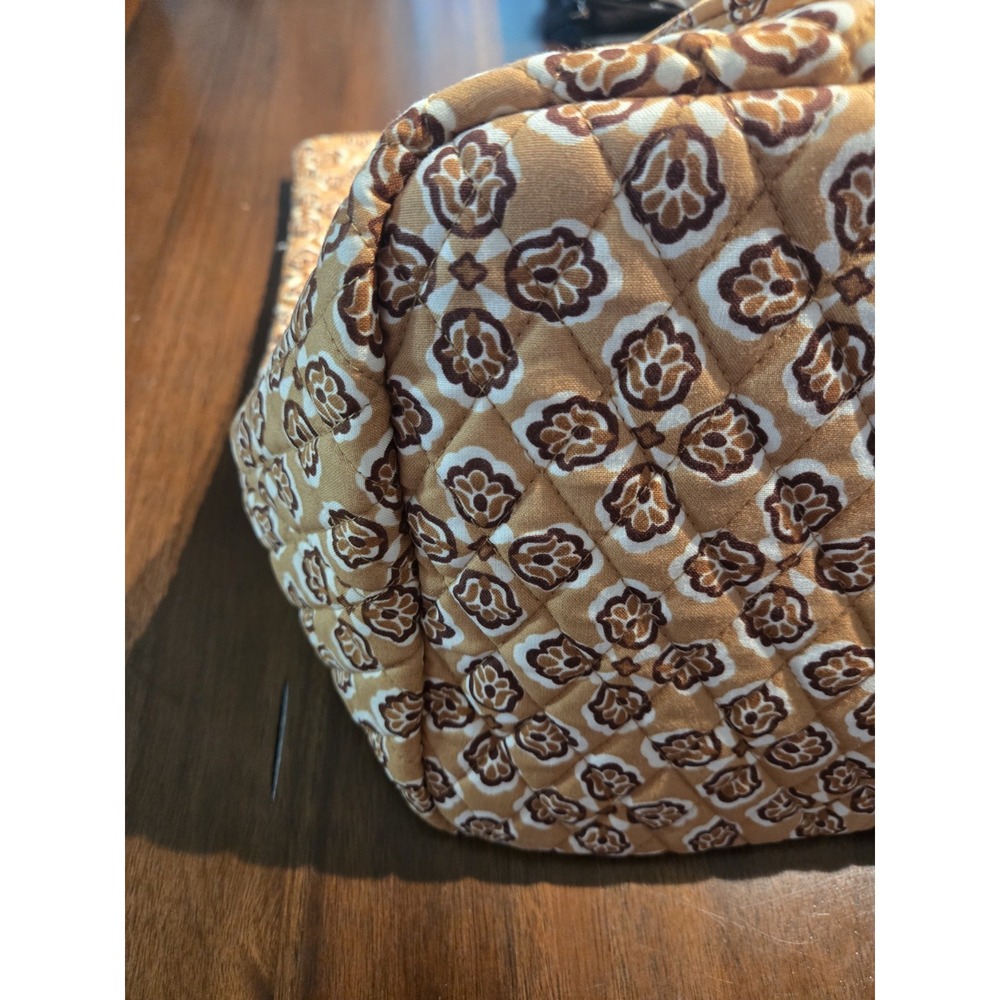 NWT Vera Bradley Grand Tote. Butter Cookie Medallion Apple Cinnamon. - Picture 4 of 14